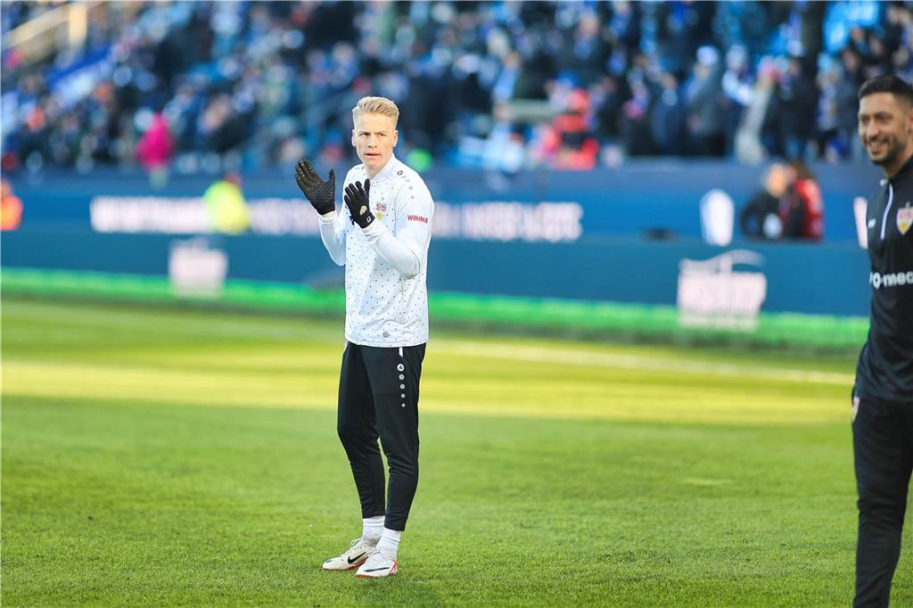 Der Castrop-Rauxeler Profi Chris Führich bereitete sich intensiv auf das Duell seines VfB Stuttgart beim VfL Bochum vor.