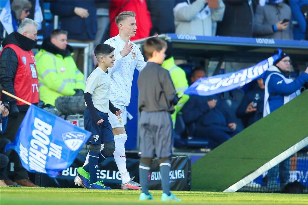 Der Castrop-Rauxeler Profi Chris Führich bereitete sich intensiv auf das Duell seines VfB Stuttgart beim VfL Bochum vor.