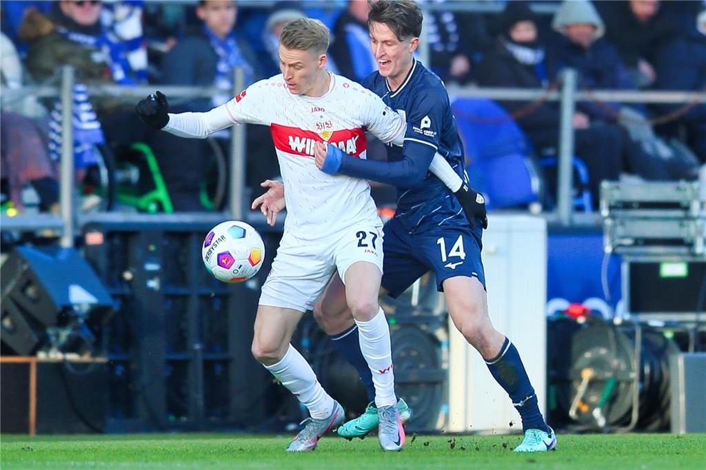 Der Castrop-Rauxeler Profi Chris Führich war rund 10,5 Kilometer unterwegs im Duell seines VfB Stuttgart beim VfL Bochum. Dieses ging mit 0:1 verloren.
