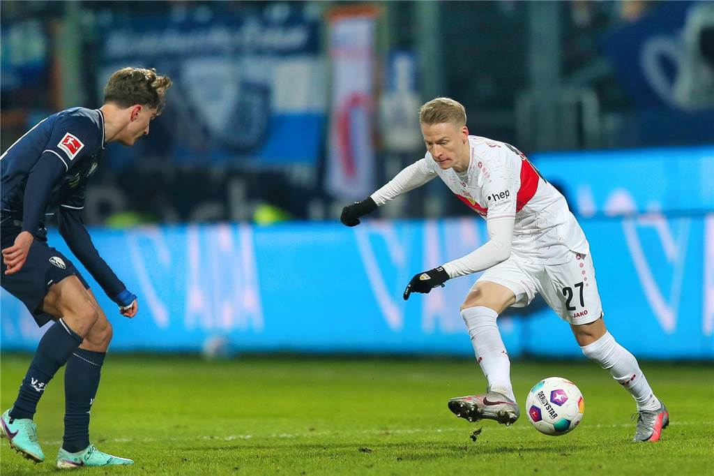 Der Castrop-Rauxeler Profi Chris Führich war rund 10,5 Kilometer unterwegs im Duell seines VfB Stuttgart beim VfL Bochum. Dieses ging mit 0:1 verloren.