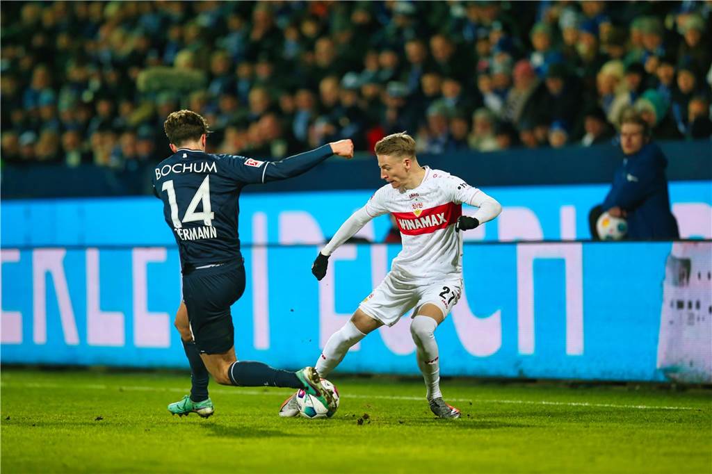 Der Castrop-Rauxeler Profi Chris Führich war rund 10,5 Kilometer unterwegs im Duell seines VfB Stuttgart beim VfL Bochum. Dieses ging mit 0:1 verloren.