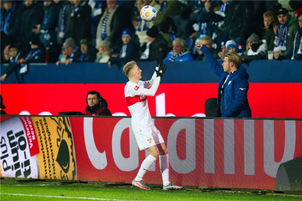 Der Castrop-Rauxeler Profi Chris Führich war rund 10,5 Kilometer unterwegs im Duell seines VfB Stuttgart beim VfL Bochum. Dieses ging mit 0:1 verloren.