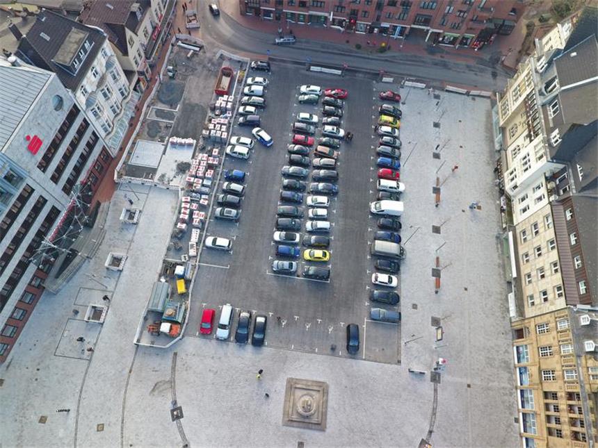 Castroper Markt: Wie realistisch ist freies Parken? Der Castroper Altstadtmarkt von oben.