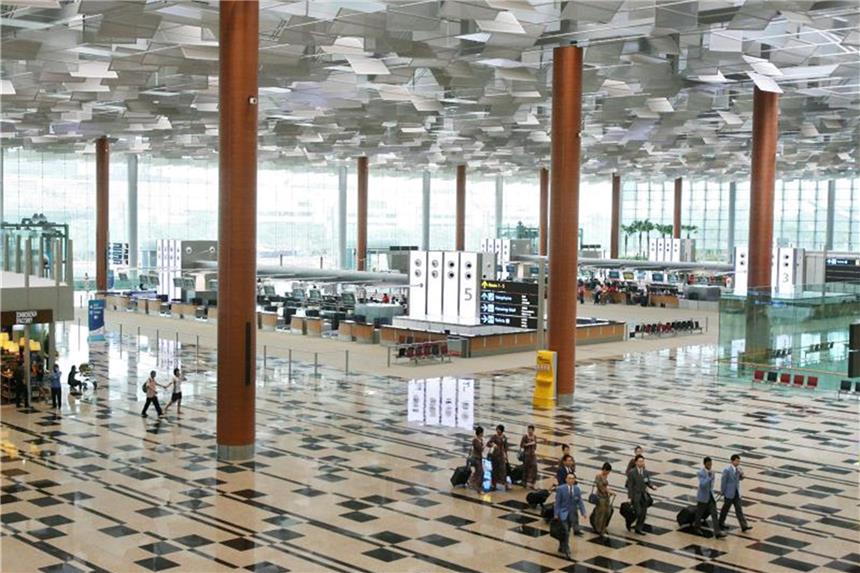 Skytrax: Das sind die besten Flughäfen der Welt Der Changi Airport in Singapur hat seine Spitzenposition verteidigt. Foto: EPA/Archiv