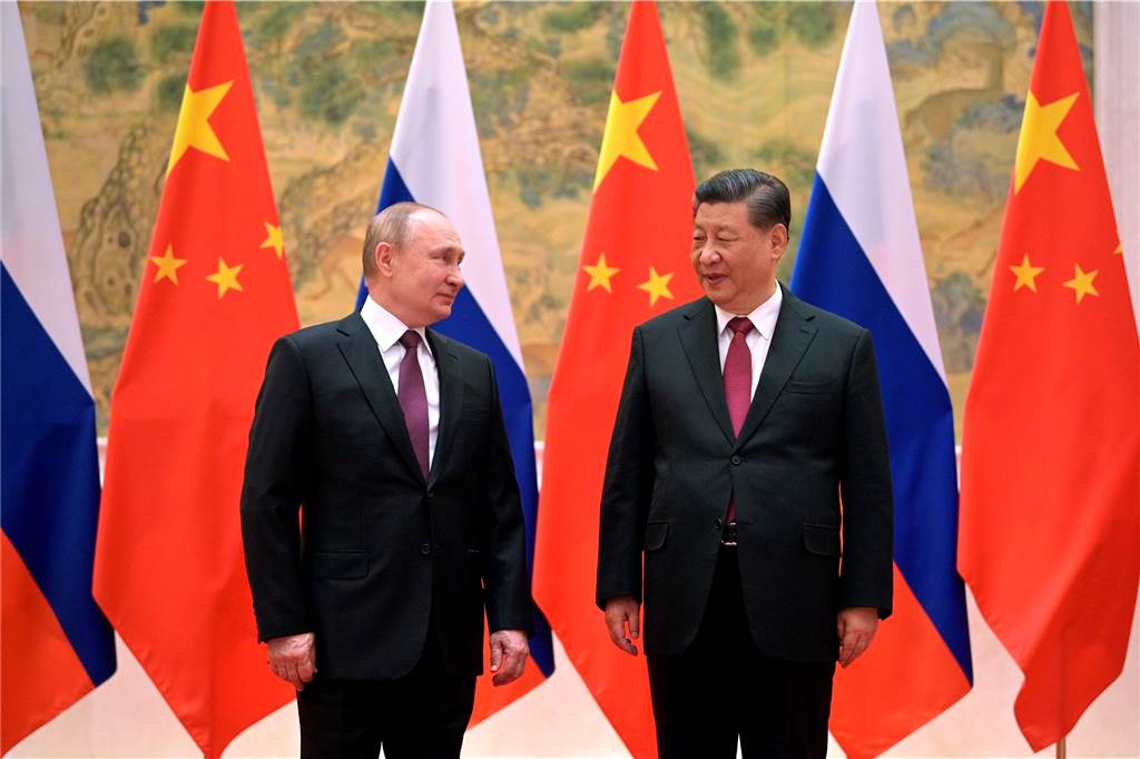 Fünf schlechte Nachrichten für Putin Der chinesische Präsident Xi Jinping (r) und der russische Präsident Wladimir Putin vor ihren Gesprächen.