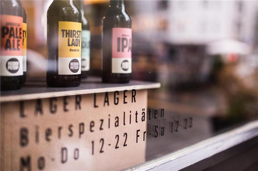 Mehr Brauereien: Auswahl für Biertrinker wächst weiter Der Craft-Beer-Trend lässt die Zahl der Brauereien weiter steigen. Foto: Sophia Kembowski