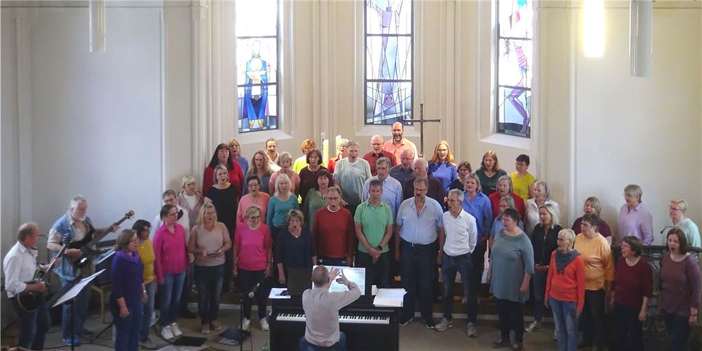 Chorfestival Dorsten bescherte Gospel, Volkslieder und Alte Musik Der Dorstener Chor "Swinging Church" in der Johanneskirche