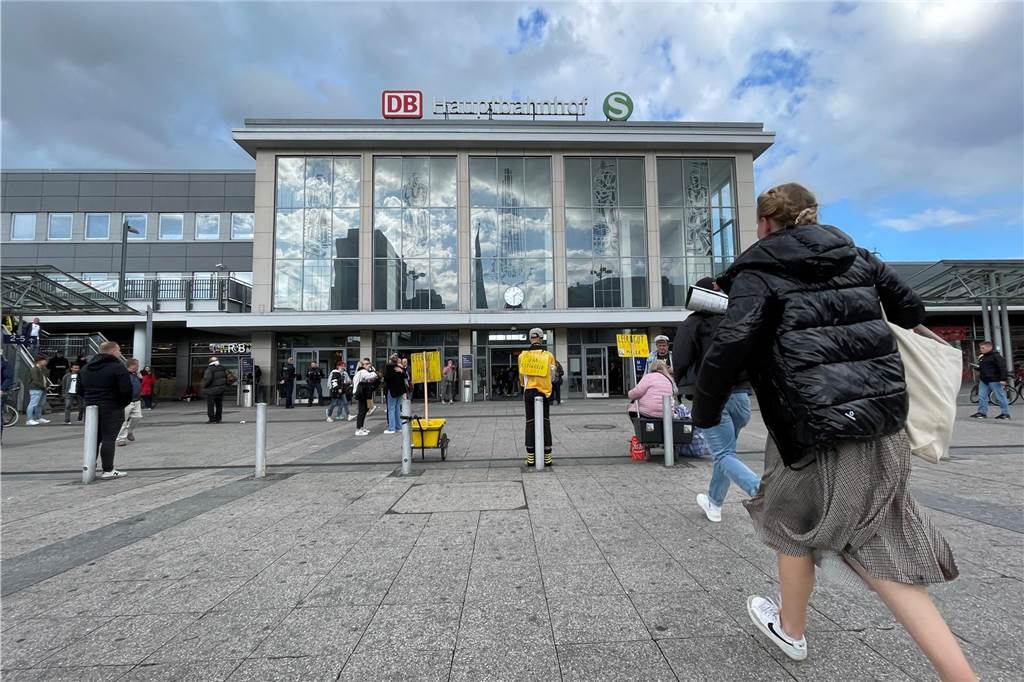 Google Street View zeigt ein längst vergangenes Dortmund Hauptbahnhof Dortmund