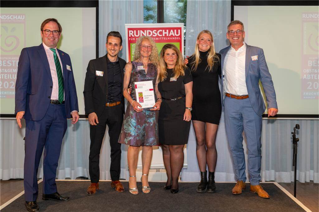 Deutschlands beste Obst- und Gemüsetheke steht wieder in Dorsten Ehrung Edeka Honsel Deutscher Fruchtpreis