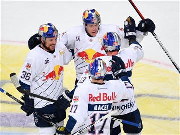 Der EHC München feierte einen Kantersieg. Foto: Uwe Anspach