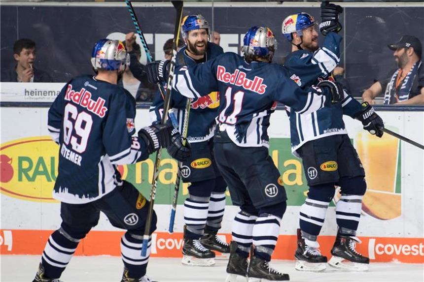 Der EHC Red Bull München setzte sich im entscheidenden Finalspiel gegen die Eisbären Berlin durch. Foto: Sven Hoppe