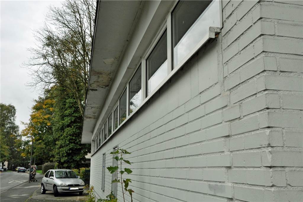 Castrop-Rauxel will 8,5 Millionen Euro in einen Stadtteil investieren Der ehemalige Laden in der Harkortsiedlung in Merklinde ist seit Urzeiten geschlossen und sieht ramponiert aus. Hier soll neues Leben einkehren.
