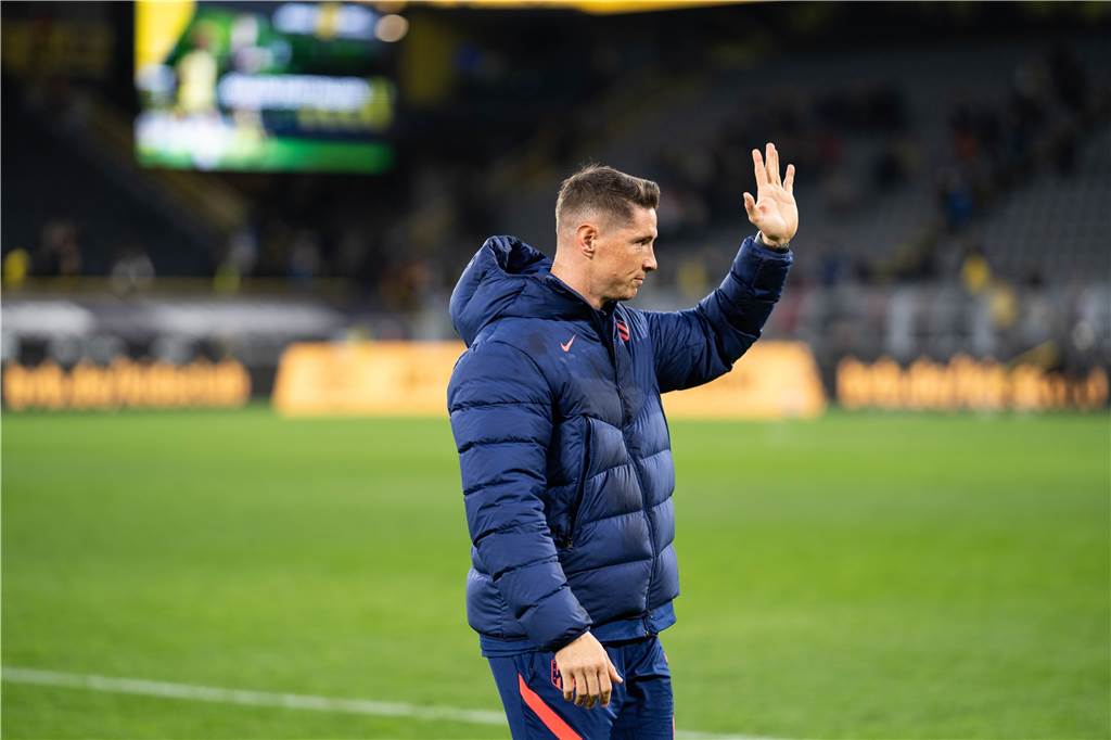 BVB-Nachwuchs-Chef Ricken über Atletico: „So möchte ich niemals ein BVB-Team spielen sehen“ Der ehemalige Weltstar Fernando Torres stand an der Seitenlinie von Atletico Madrid.