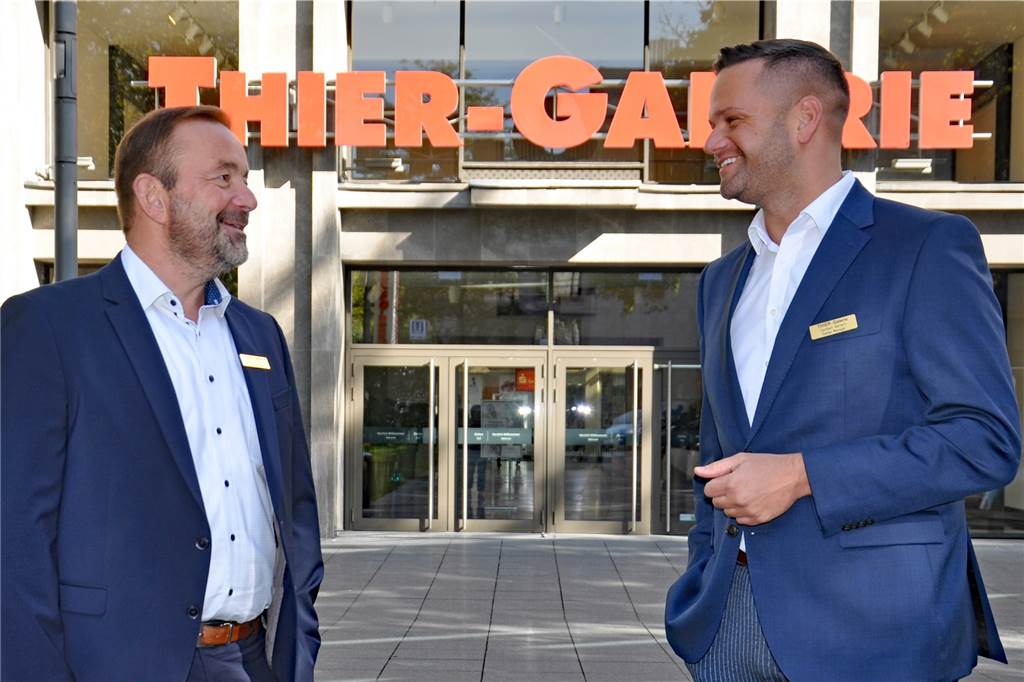 Torben Seifert (31) übernimmt die Thier-Galerie – das hat er vor Der eine geht, der andere kommt: der ehemalige Thier-Galerie-Chef Markus Haas (links) und sein Nachfolger Torben Seifert