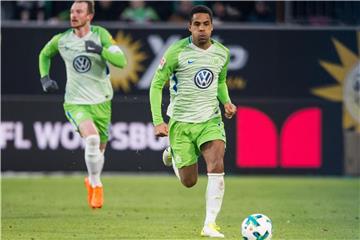 Der Einsatz von Wolfsburgs Daniel Didavi bleibt fraglich. Foto: Swen Pförtner