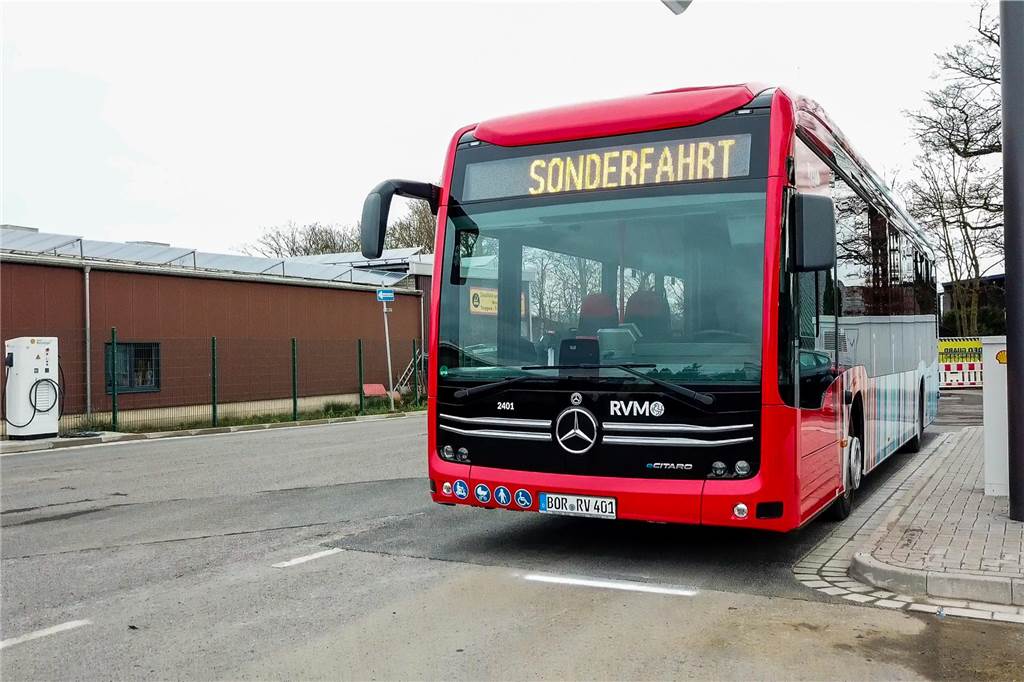Der erste E-Bus wurde am Betriebshof der Regionalverkehr Münsterland (RVM) in Stadtlohn vorgestellt.