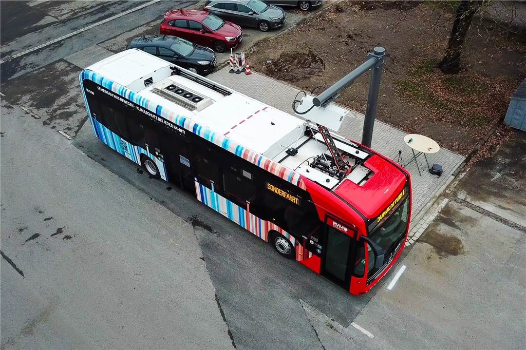 Der erste E-Bus wurde am Betriebshof der Regionalverkehr Münsterland (RVM) in Stadtlohn vorgestellt.