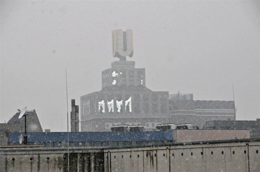 Kalte Luft aus Grönland beschert NRW Kälte-Einbruch Der erste Schnee in Dortmund. So sah es am Mittwochvormittag in der City aus.