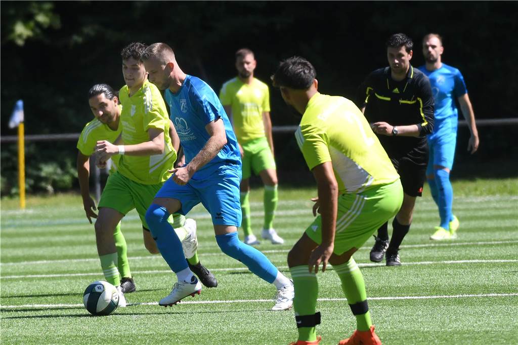 Der erste Spieltag der Saison 24/25 ist durch. Hier sind die 116 besten Fotos von Fotograf Volker Engel.