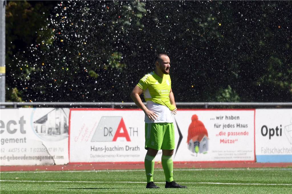 Der erste Spieltag der Saison 24/25 ist durch. Hier sind die 116 besten Fotos von Fotograf Volker Engel.