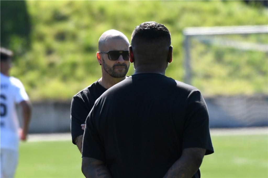 Der erste Spieltag der Saison 24/25 ist durch. Hier sind die 116 besten Fotos von Fotograf Volker Engel.