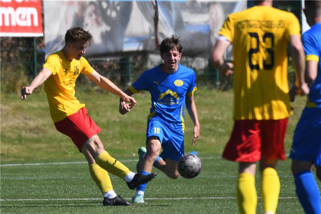 Der erste Spieltag der Saison 24/25 ist durch. Hier sind die 116 besten Fotos von Fotograf Volker Engel.