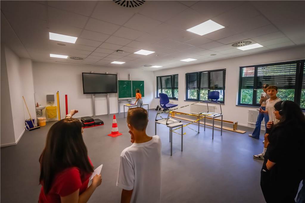 Der Erweiterungsbau des Bert-Brecht-Gymnasiums in Dortmund-Kirchlinde wurde nun offiziell eingeweiht. So sieht das Gebäude von außen aus.