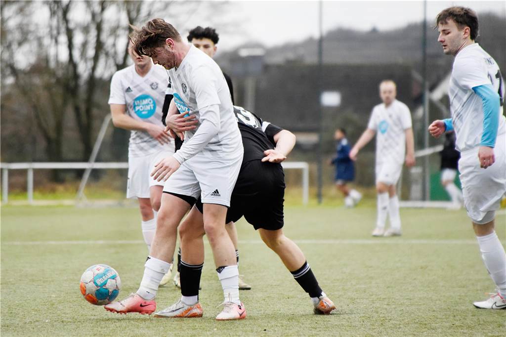 Der ETuS Haltern ist mit einem 5:0-Testspielsieg ins Jahr 2025 gestartet. Schon zur Pause stand es gegen den SC Marl-Hamm 4:0.