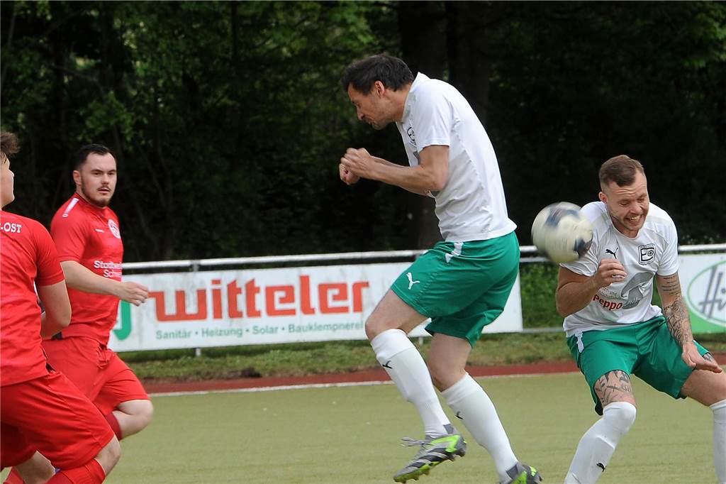 Fotostrecke Der ETuS Schwerte-Ost hat gegen die SG Eintracht Ergste II mit 4:1 gewonnen.