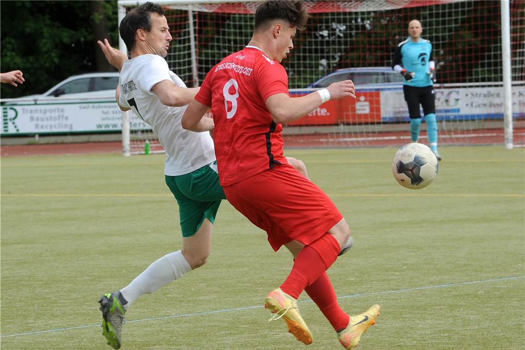 Der ETuS Schwerte-Ost hat gegen die SG Eintracht Ergste II mit 4:1 gewonnen.