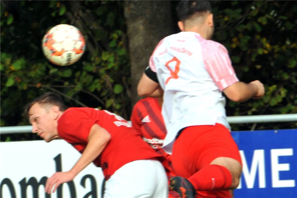 Der ETuS/DJK Schwerte hat gegen Ay Yildiz Derne mit 2:0 gewonnen.
