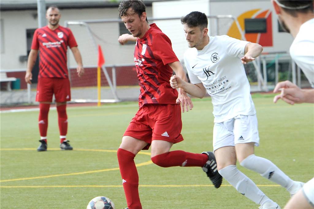 Der ETuS/DJK Schwerte hat gegen den Hörder SC II mit 7:0 gewonnen.
