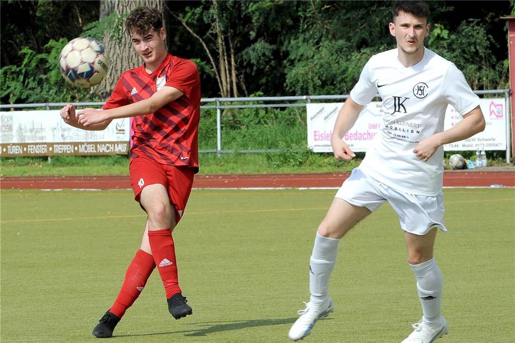 Der ETuS/DJK Schwerte hat gegen den Hörder SC II mit 7:0 gewonnen.