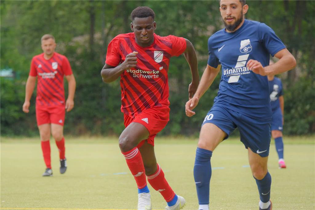 Der ETuS/DJK Schwerte hat gegen den SV Deilinghofen-Sundwig mit 2:4 verloren.