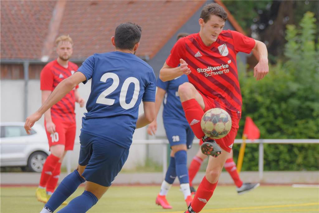 Der ETuS/DJK Schwerte hat gegen den SV Deilinghofen-Sundwig mit 2:4 verloren.