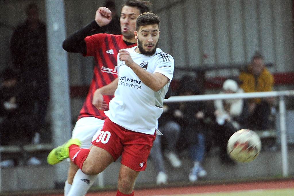 Der ETuS/DJK Schwerte hat gegen den TuS Eichlinghofen II mit 0:1 verloren.