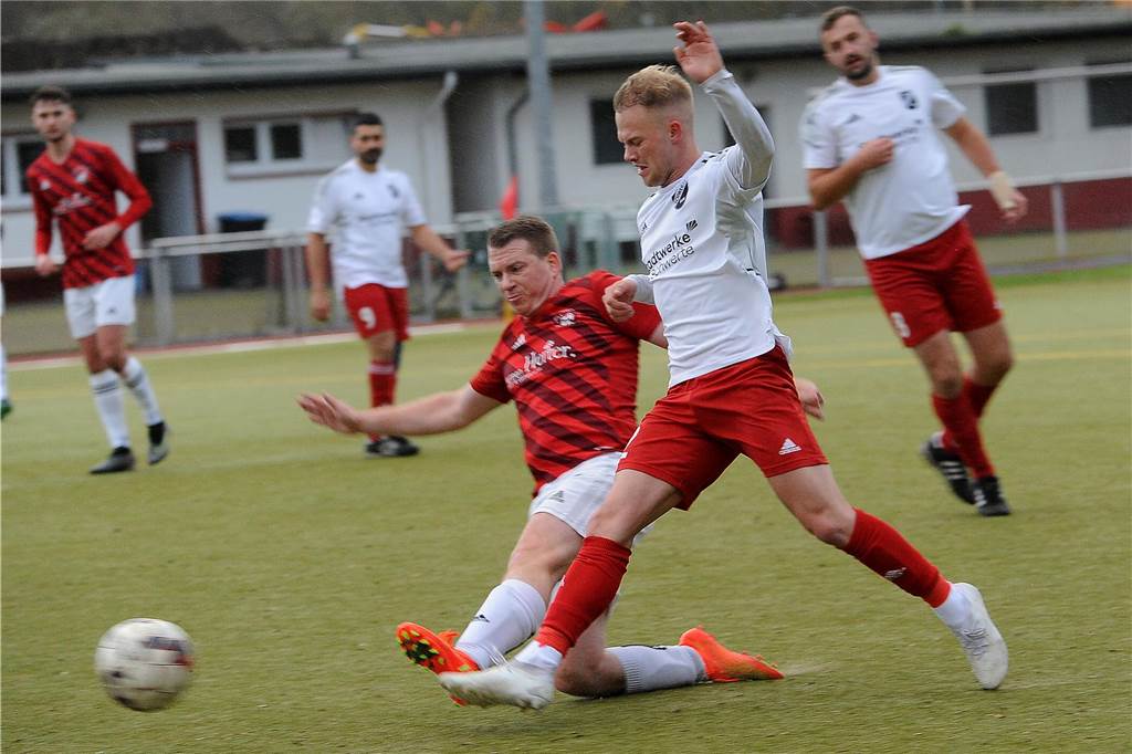 Der ETuS/DJK Schwerte hat gegen den TuS Eichlinghofen II mit 0:1 verloren.