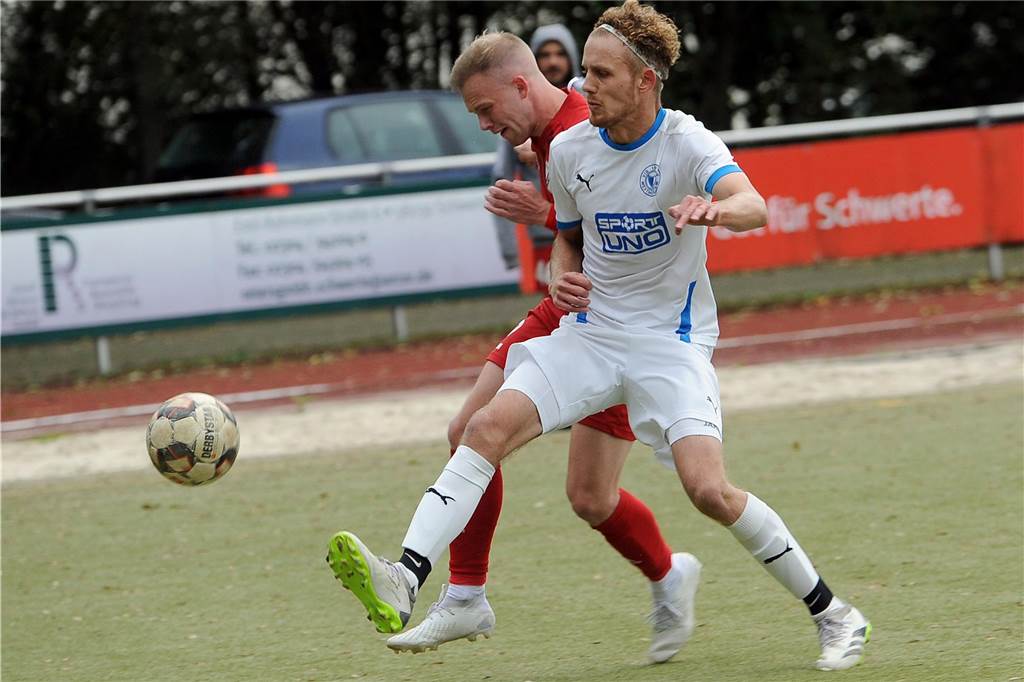 Der ETuS/DJK Schwerte hat gegen den VfB Westhofen II mit 2:1 gewonnen.