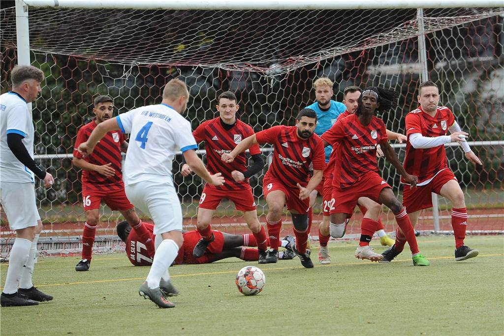 Der ETuS/DJK Schwerte hat gegen den VfB Westhofen II mit 2:1 gewonnen.