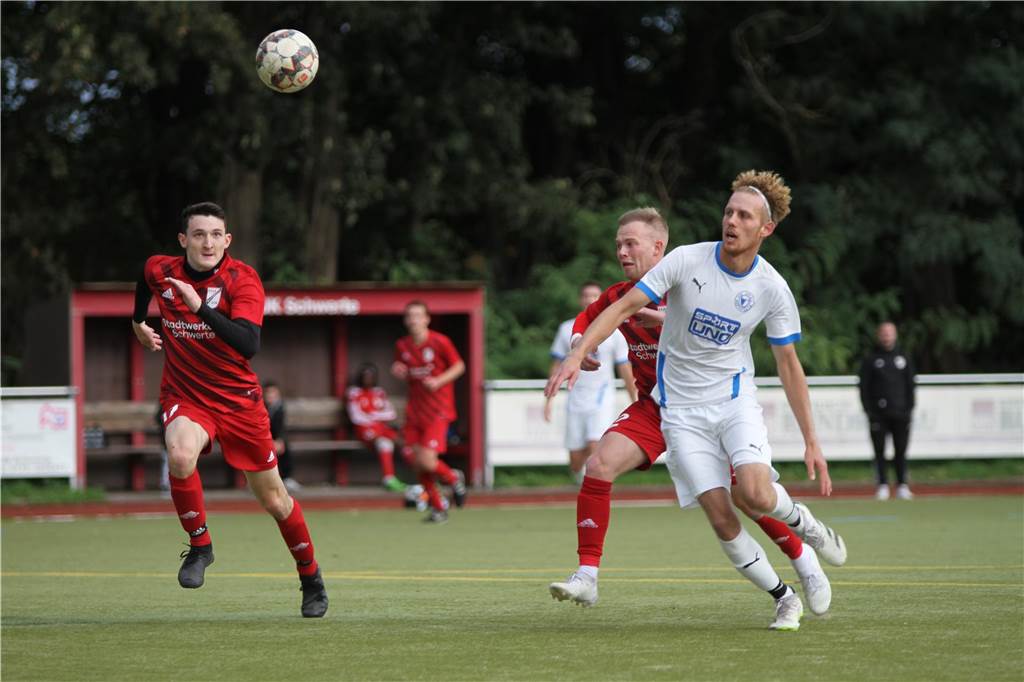 Der ETuS/DJK Schwerte hat gegen den VfB Westhofen II mit 2:1 gewonnen.