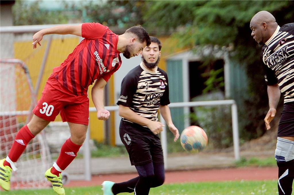 Der ETuS/DJK Schwerte hat gegen den VfL Hörde II mit 10:0 gewonnen.