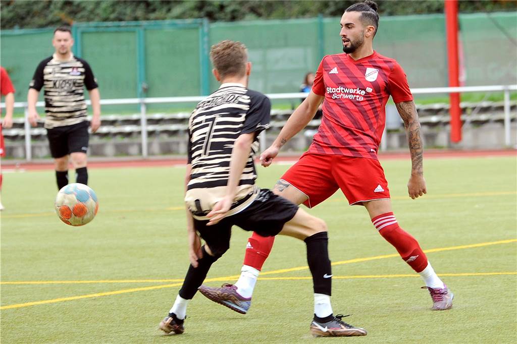 Der ETuS/DJK Schwerte hat gegen den VfL Hörde II mit 10:0 gewonnen.