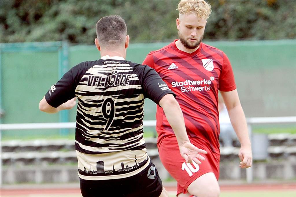 Der ETuS/DJK Schwerte hat gegen den VfL Hörde II mit 10:0 gewonnen.