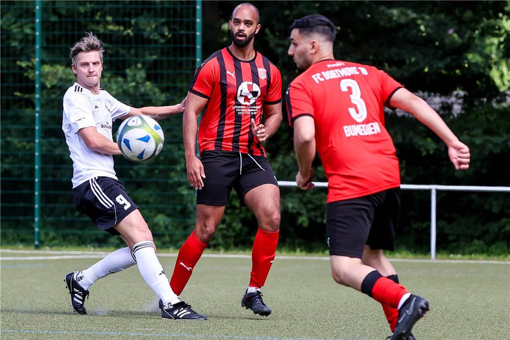 Letzter Dortmunder Aufsteiger der Saison steht fest: Entscheidung fällt im Elfmeterschießen Der FC Dortmund 18 muss in der Kreisliga C bleiben.