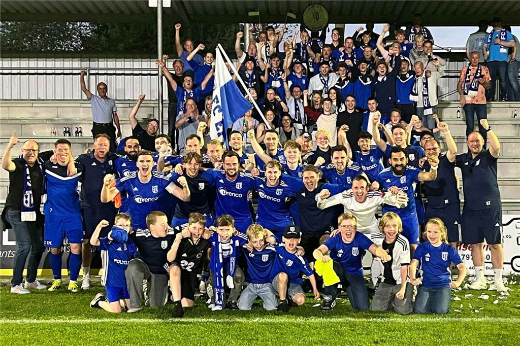 Der FC Epe jubelte mit den eigenen Fans.