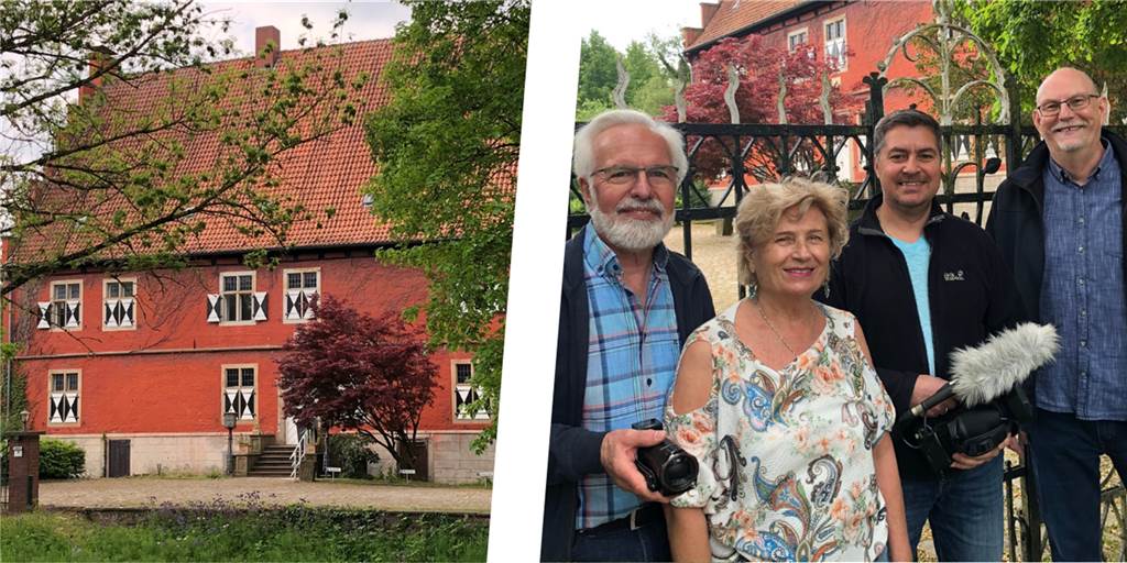 Mittelalter-Flair am Haus Wenge: Aus Werbefilm entwickelt sich mehr Der Filmklub Dortmund und der Verein "Haus Wenge Lanstrop" gehen eine Partnerschaft ein - hier mit (v.l.) Hans-Joachim Hirschfeld, Violeta Draganova, Uwe Koslowski (alle Filmklub) und Matthias Hüppe, Haus Wenge Lanstrop