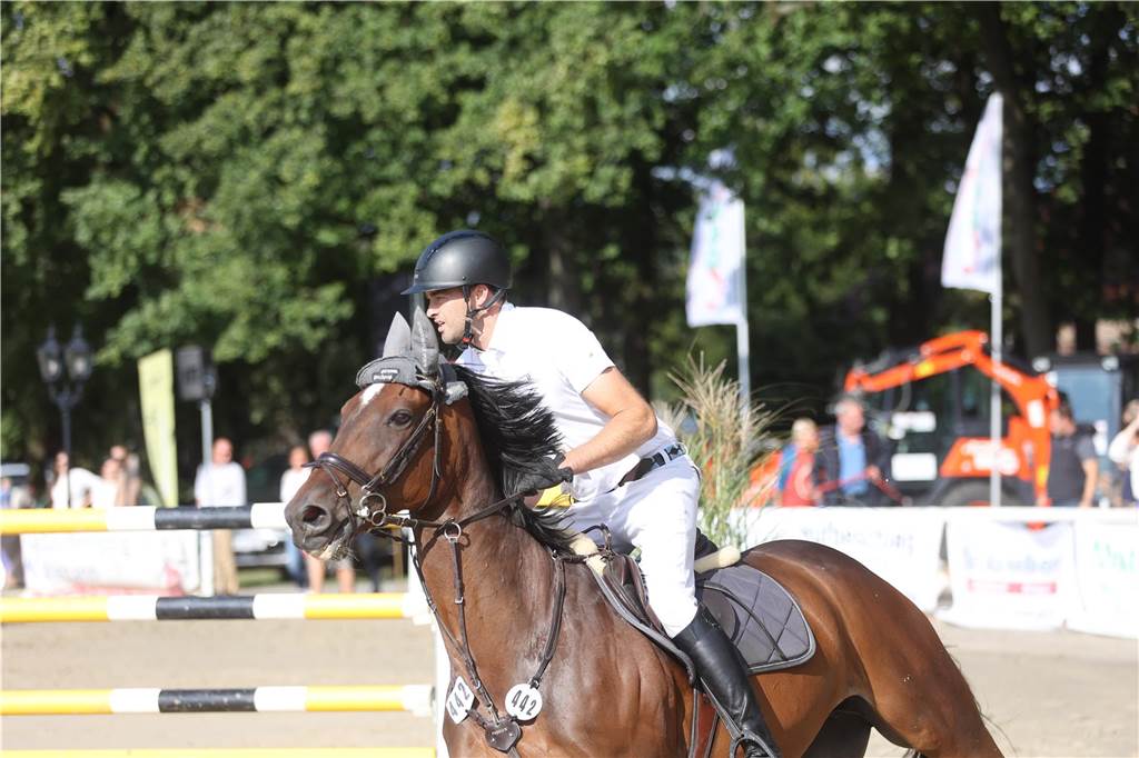 Finaltag beim Reitturnier in Ehringhausen: Viele Bilder vom Sonntag