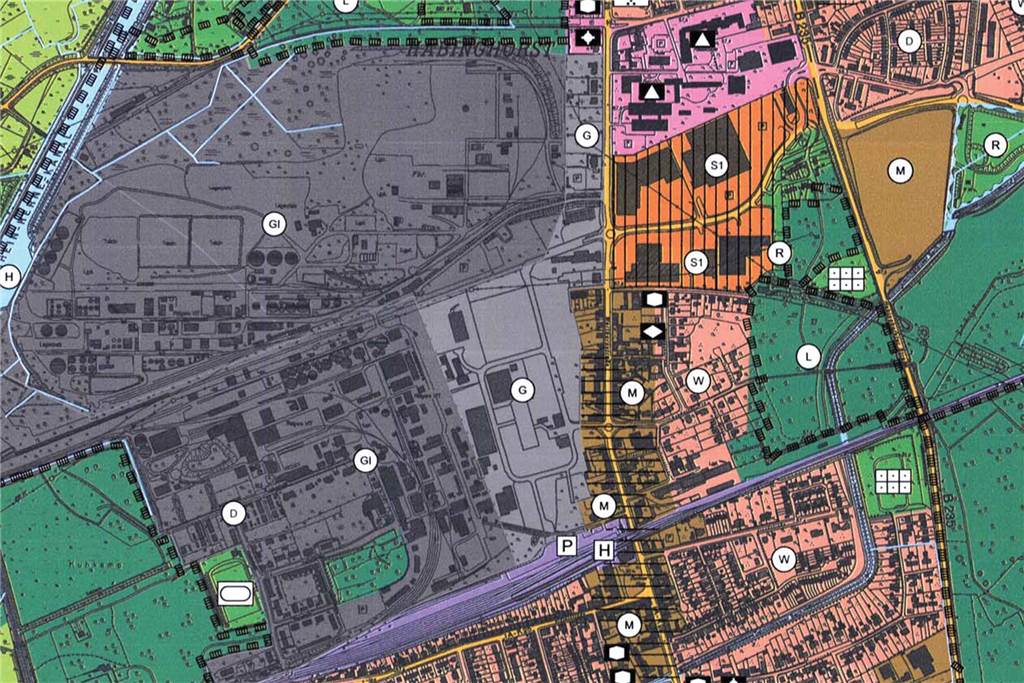Geisterhäuser an der Wartburgstraße: Drei Hektar nutzbare Gewerbefläche? Der Flächennutzungsplan zeigt in dunklem Grau das Industriegebiet (GI) mit dem Rütgers-Werk, in hellem Grau das Gewerbegebiet (G) "Mittelstandspark West". Auf dem schmalen Streifen im Norden stehen die Geisterhäuser an der Wartburgstraße.