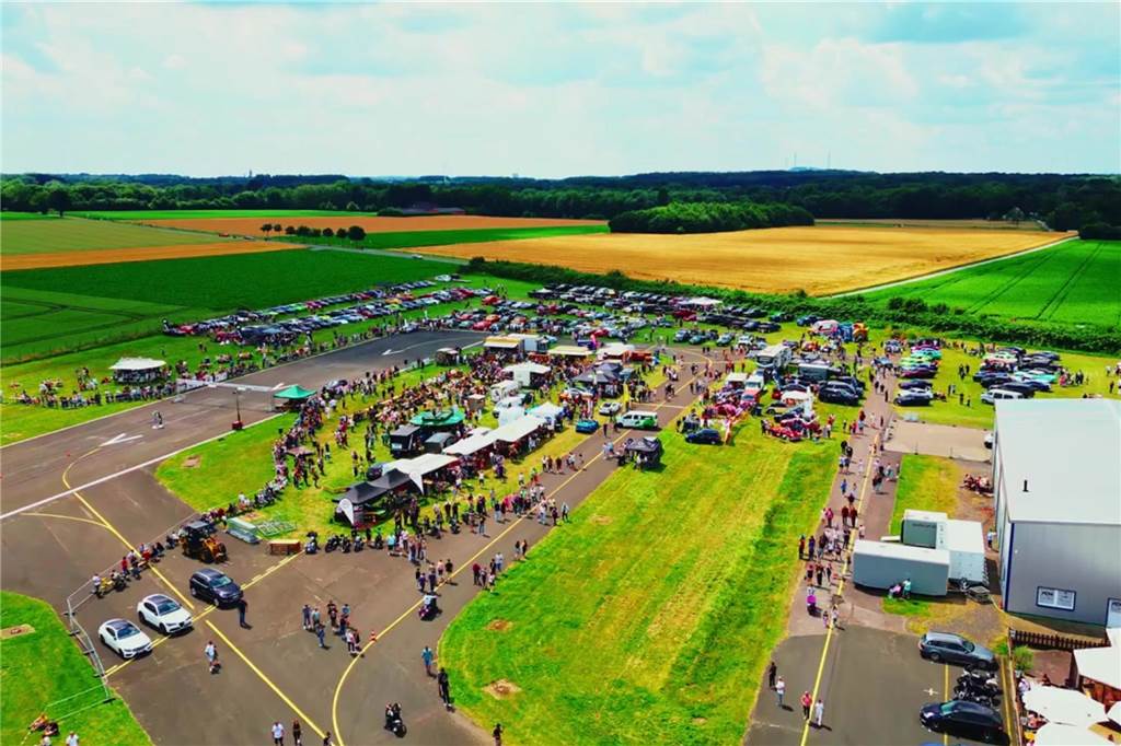 Noch ein Flugplatz-Festival: Hier stehen Familien im Mittelpunkt Der Flugplatz Schwarze Heide an der Kirchhellener Grenze bietet die optimalen Voraussetzungen für groß angelegte Veranstaltungen.