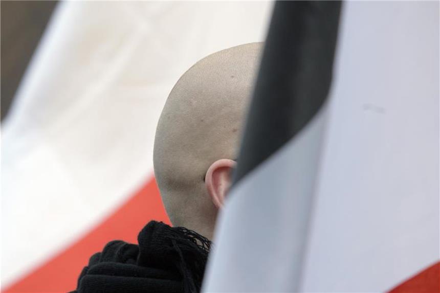 Bericht: Entschädigungen für Opfer rechter Gewalt gestiegen Der Fonds „Härteleistungen für Opfer extremistischer Übergriffe“ existiert seit 2001 und wurde eingerichtet, um Opfer rechter Gewalt zu unterstützen. Foto: Fredrik von Erichsen/Symbol